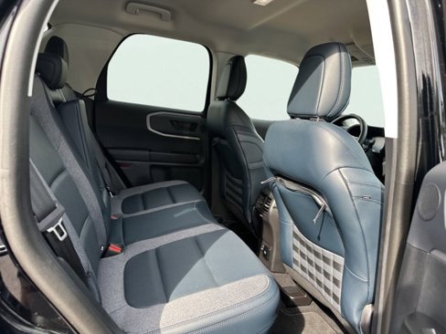 Used 2022 Ford Bronco Sport Outer Banks w/ Tech Package image 13