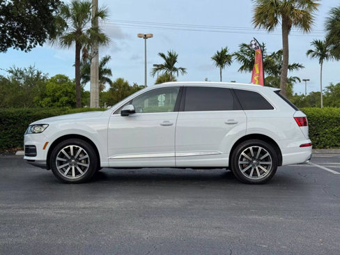 Used 2017 Audi Q7 3.0T Premium Plus w/ Premium Plus Package image 4