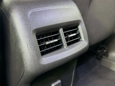 Used 2020 Chevrolet Equinox LS w/ LS Convenience Package image 22