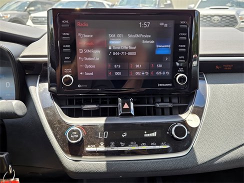 Used 2022 Toyota Corolla LE image 18