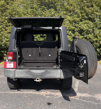 Used 2012 Jeep Wrangler Sport image 7