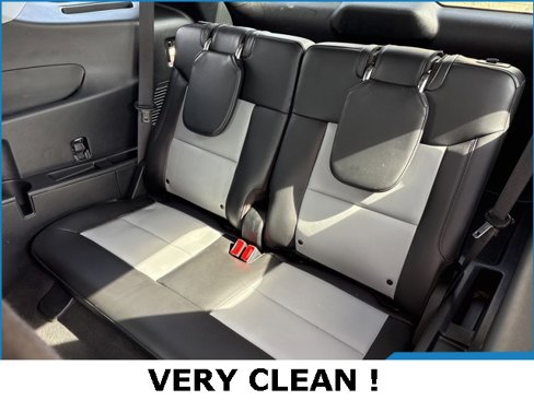 Used 2022 Ford Explorer XLT w/ Equipment Group 202A image 15