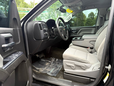 Used 2018 Chevrolet Silverado 1500 Custom image 14