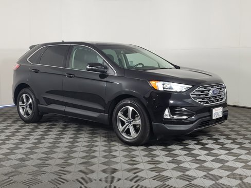 Used 2020 Ford Edge SEL w/ Convenience Package image 2