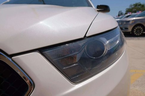 Used 2017 Ford Taurus SHO image 41