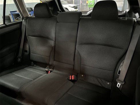 Used 2019 Subaru Outback 2.5i Premium image 23