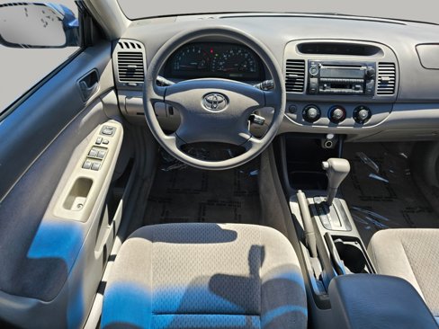 Used 2003 Toyota Camry LE image 3