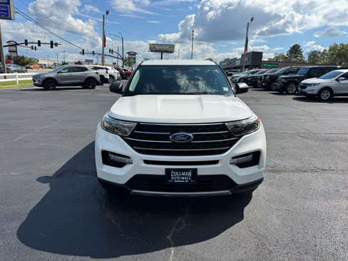 Used 2020 Ford Explorer XLT w/ Equipment Group 202A image 3