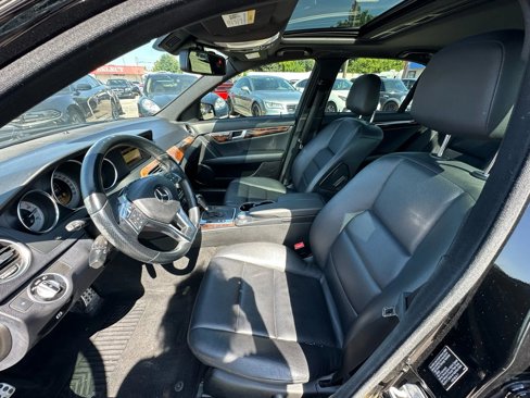 Used 2012 Mercedes-Benz C 250 Sedan image 10