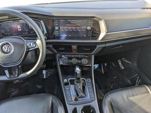 Certified 2020 Volkswagen Jetta SEL Premium image 15
