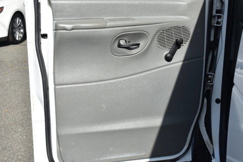 Used 2008 Ford E-150 and Econoline 150 Wagon image 11