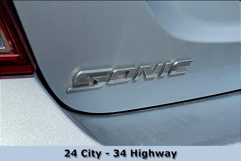 Used 2017 Chevrolet Sonic LS image 8