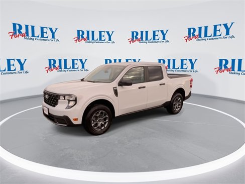 New 2025 Ford Maverick XLT image 4