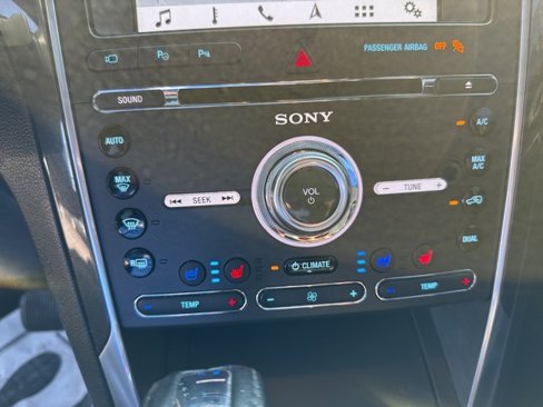 Used 2017 Ford Explorer Limited w/ Equipment Group 301A image 11