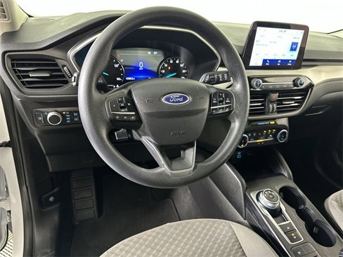 Used 2022 Ford Escape SE image 20