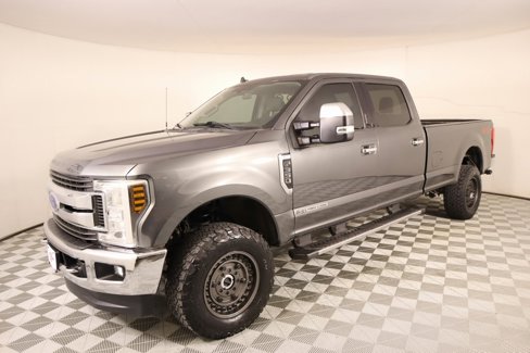 Used 2019 Ford F350 XLT w/ XLT Premium Package image 11