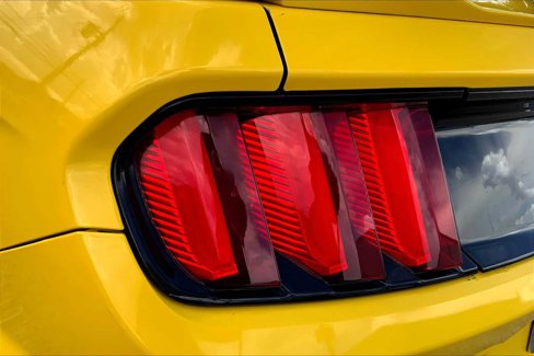 Used 2017 Ford Mustang GT w/ Interior & Wheel Package image 21
