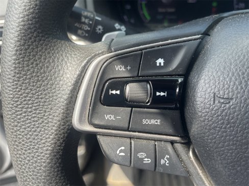 Used 2020 Honda Accord Hybrid image 15