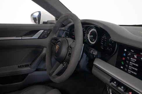 Used 2022 Porsche 911 Carrera image 50
