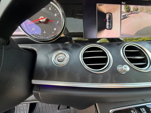 Used 2019 Mercedes-Benz E 300 image 23
