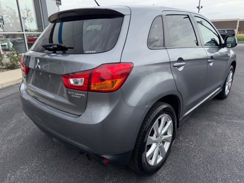 Used 2013 Mitsubishi Outlander Sport ES image 3