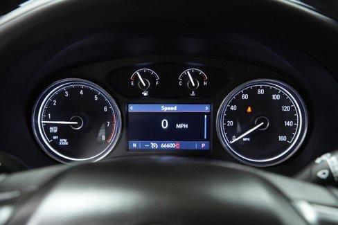 Used 2020 Buick Enclave Essence w/ LPO, Luxury Package image 32