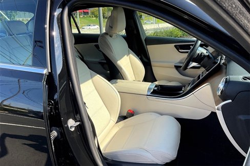Certified 2022 Mercedes-Benz C 300 4MATIC Sedan image 7