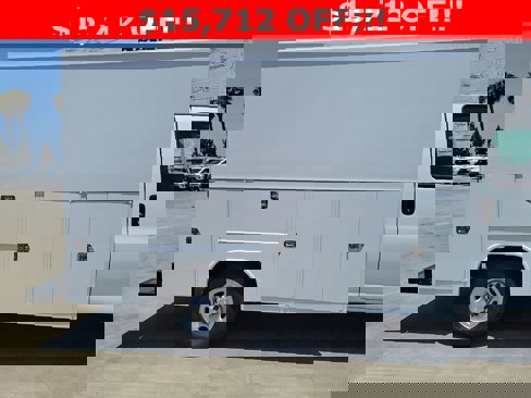 New 2025 Chevrolet Express 3500 w/ Power Convenience Package image 3