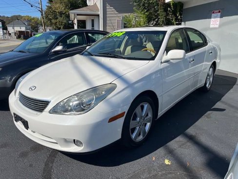 Used 2005 Lexus ES 330 image 1