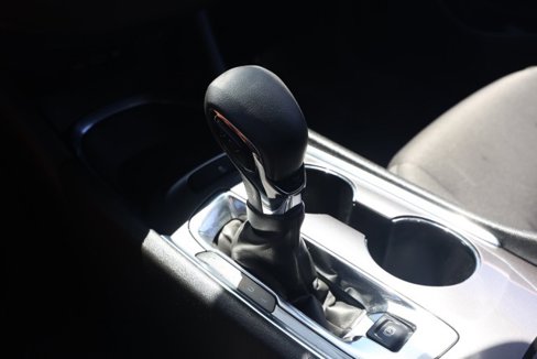 Used 2022 Chevrolet Malibu LT image 30