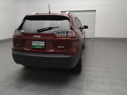 Used 2020 Jeep Cherokee Latitude image 9