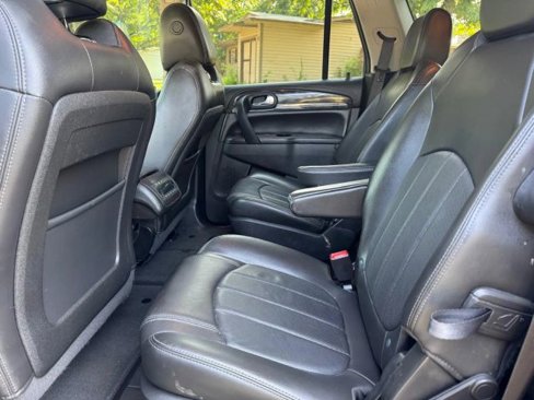 Used 2017 Buick Enclave Leather image 13