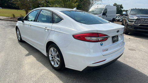 Used 2020 Ford Fusion SE image 10