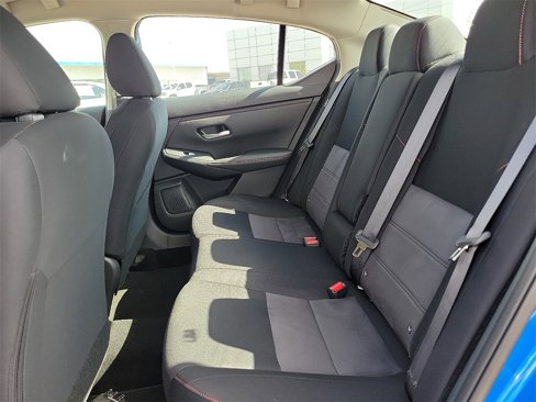 New 2025 Nissan Sentra SR w/ Midnight Edition image 16