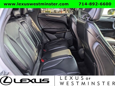 Used 2017 Lincoln MKC Select w/ Select Plus Package image 7