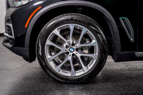 Used 2023 BMW X5 sDrive40i w/ Parking Assistance Package image 21