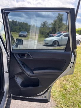 Used 2018 Subaru Forester 2.5i w/ Alloy Wheel Package image 15