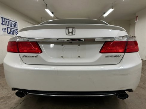 Used 2015 Honda Accord Sport image 6
