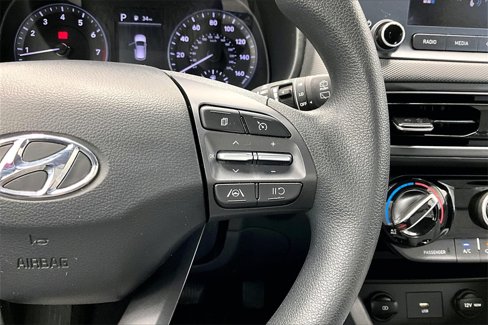 Used 2023 Hyundai Kona SEL image 20