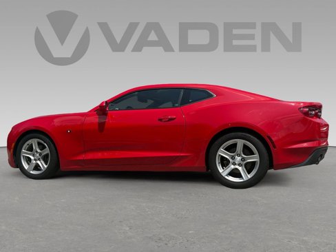 Used 2021 Chevrolet Camaro LT image 6