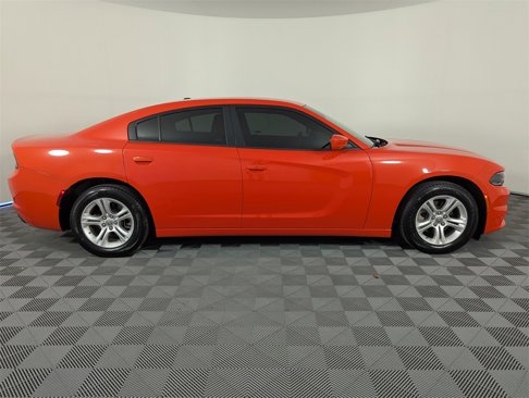 Used 2022 Dodge Charger SXT image 4