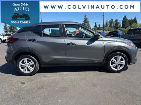 New 2025 Nissan Kicks Play S image 5