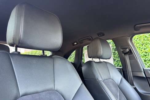 Used 2020 Porsche Macan image 18