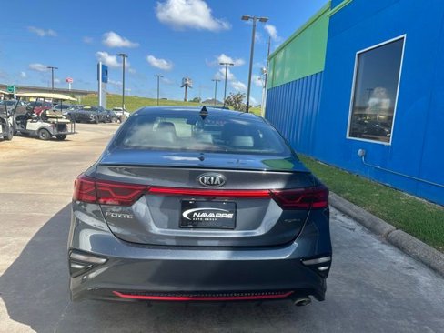 Used 2021 Kia Forte GT-Line w/ GT-Line Premium Package image 6