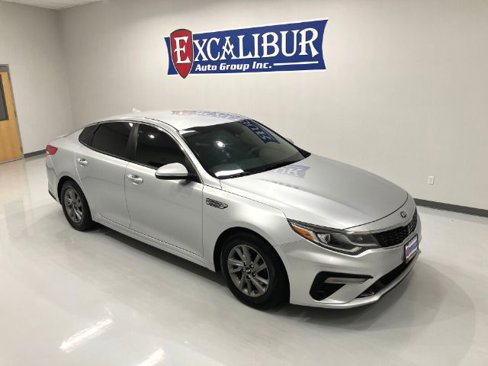 Used 2019 Kia Optima LX image 41