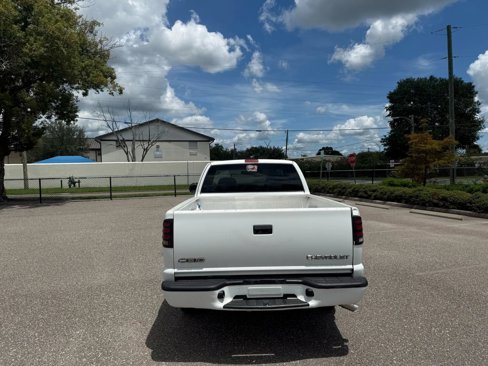 Used 2001 Chevrolet S10 Pickup LS w/ Preferred Equipment Group image 7