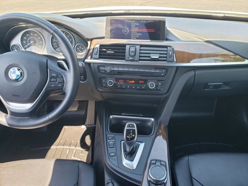 Used 2015 BMW 328i Gran Turismo xDrive image 18