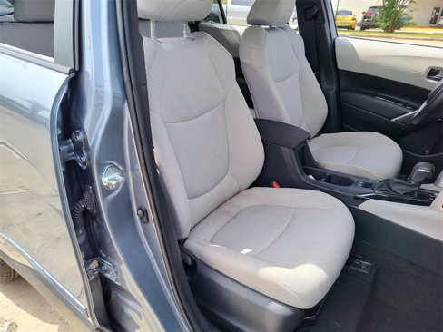 Used 2023 Toyota Corolla Cross LE image 31