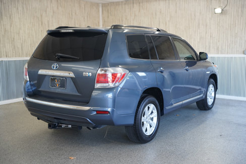 Used 2011 Toyota Highlander 4WD Hybrid image 10
