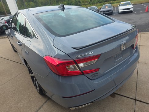 Used 2022 Honda Accord Sport image 7